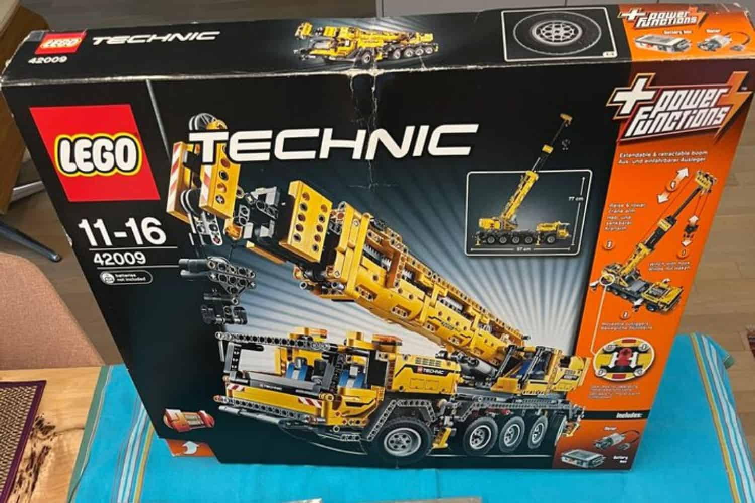 LEGO Technic Mobile Crane MK II 42009 